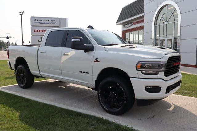 2024 RAM 3500 Laramie Crew Cab 4x4 64 Box
