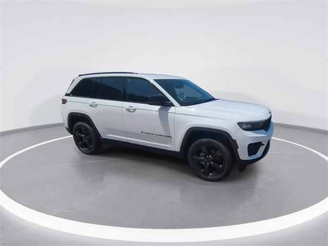 2023 Jeep Grand Cherokee Altitude 4x4