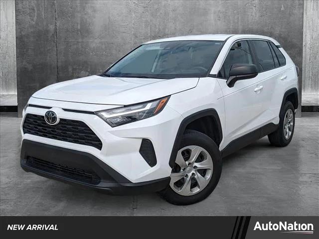 2023 Toyota RAV4 LE