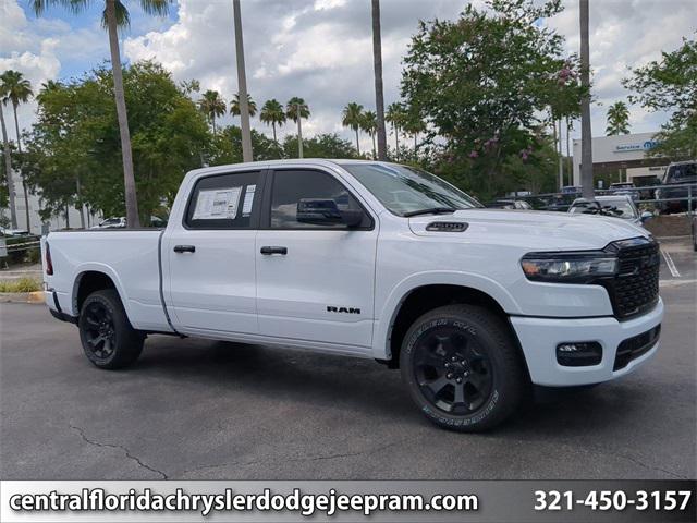 2025 RAM Ram 1500 RAM 1500 BIG HORN CREW CAB 4X2 64 BOX