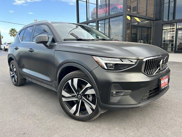 2024 Volvo XC40 B5 Plus Bright Theme 2024 Volvo XC40 B5 Plus Bright Theme