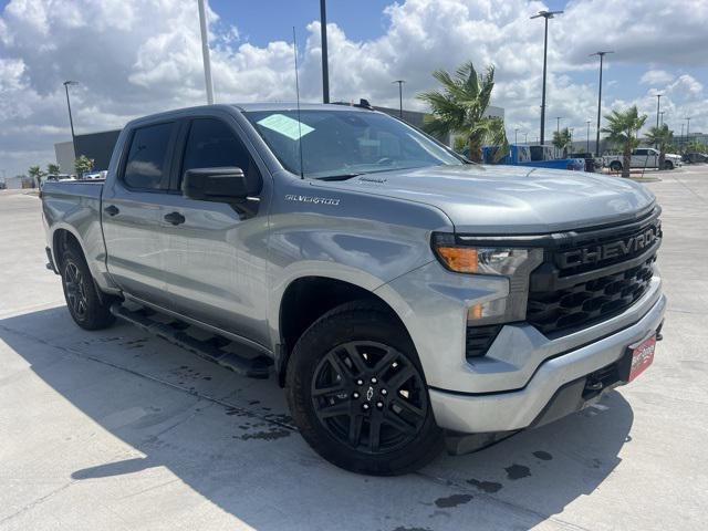 2025 Chevrolet Silverado 1500 4WD Crew Cab Short Bed Custom