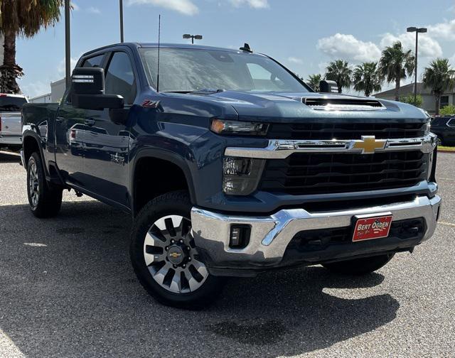 2024 Chevrolet Silverado 2500HD 4WD Crew Cab Standard Bed LT