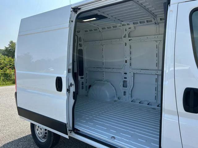 2024 Ram ProMaster Cargo Van Tradesman High Roof 136" WB w/Pass Seat