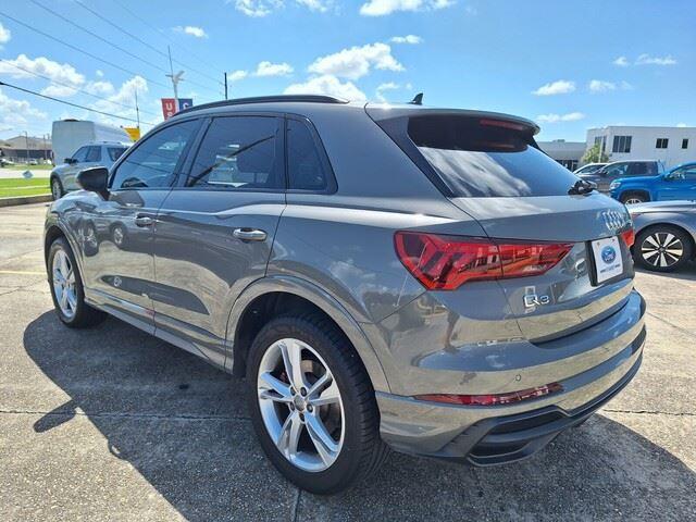 2020 Audi Q3 Premium 45 TFSI S line quattro Tiptronic