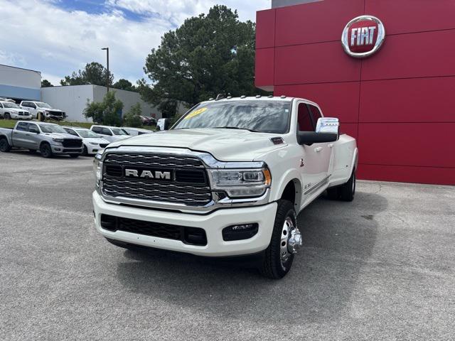 2024 RAM 3500 Limited Crew Cab 4x4 8 Box