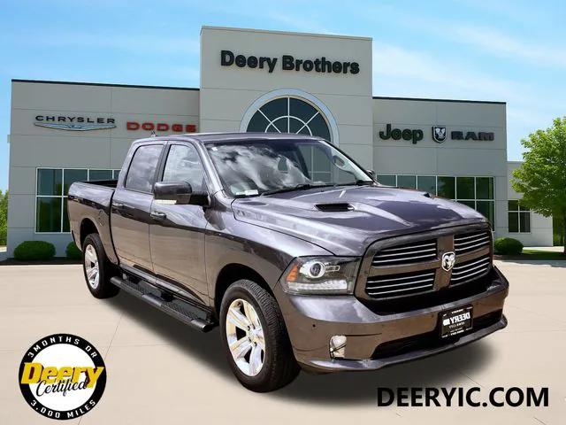 2017 RAM 1500 Sport Crew Cab 4x4 57 Box