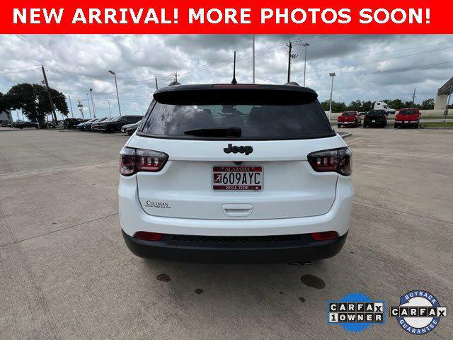 2022 Jeep Compass Altitude FWD