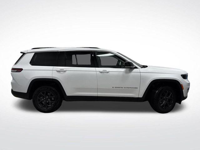 2023 Jeep Grand Cherokee L Limited 4x4 2023 Jeep Grand Cherokee L Limited 4x4