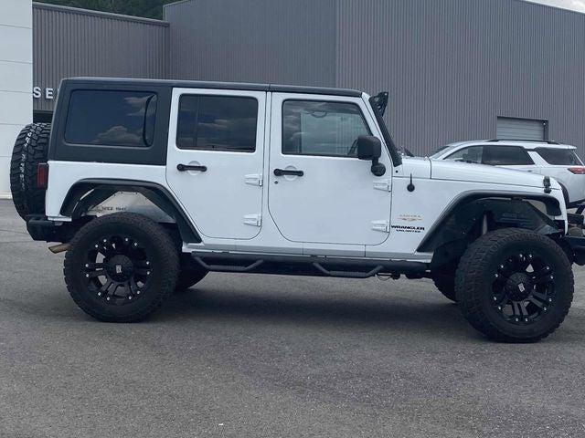 2013 Jeep Wrangler Unlimited Sahara