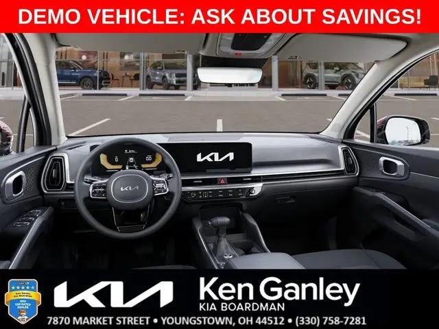 2025 Kia Sorento LX
