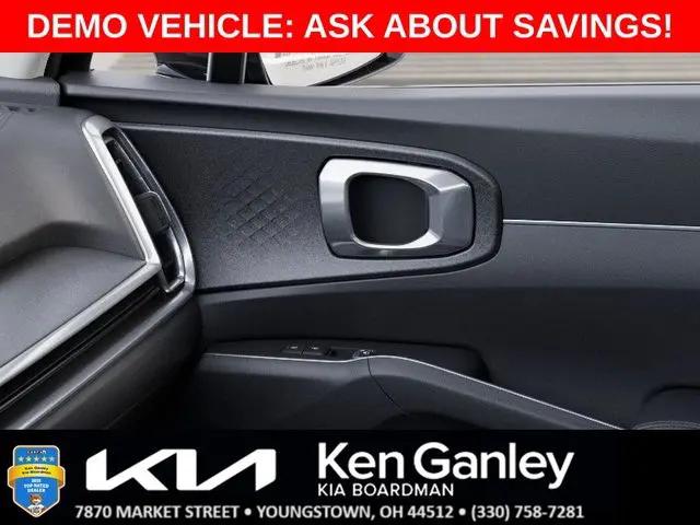 2025 Kia Sorento LX
