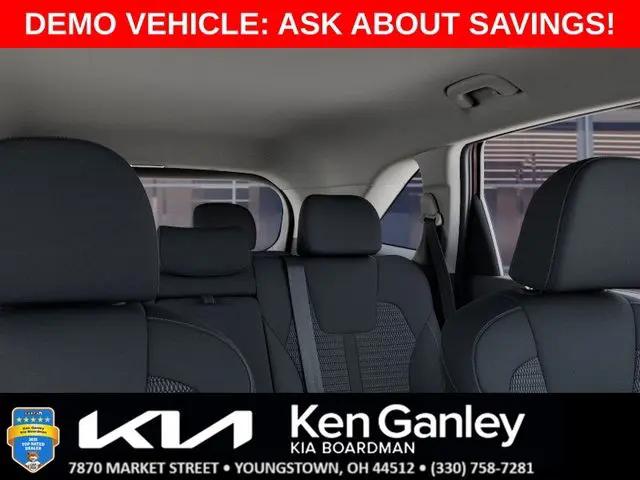 2025 Kia Sorento LX