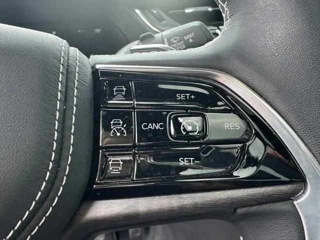 2022 Jeep Grand Cherokee L Overland 4x2