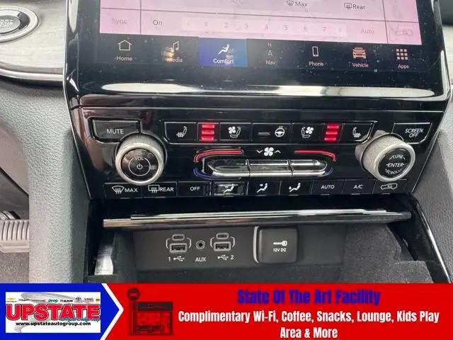2022 Jeep Grand Cherokee L Overland 4x2