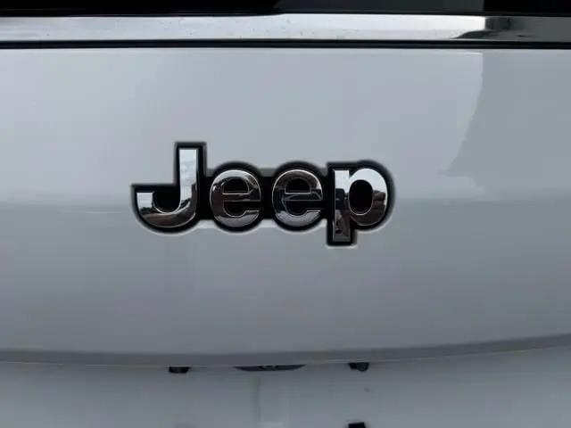 2022 Jeep Grand Cherokee L Overland 4x2