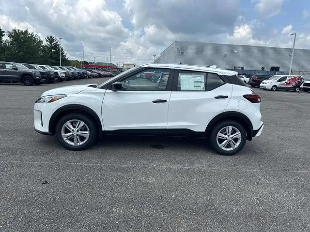 2025 Nissan Kicks S