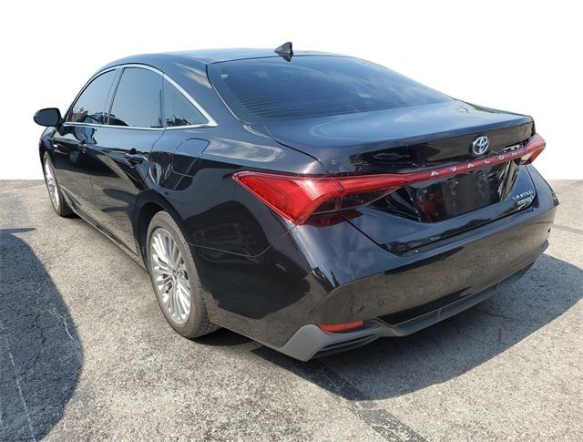 2021 Toyota Avalon Limited Hybrid