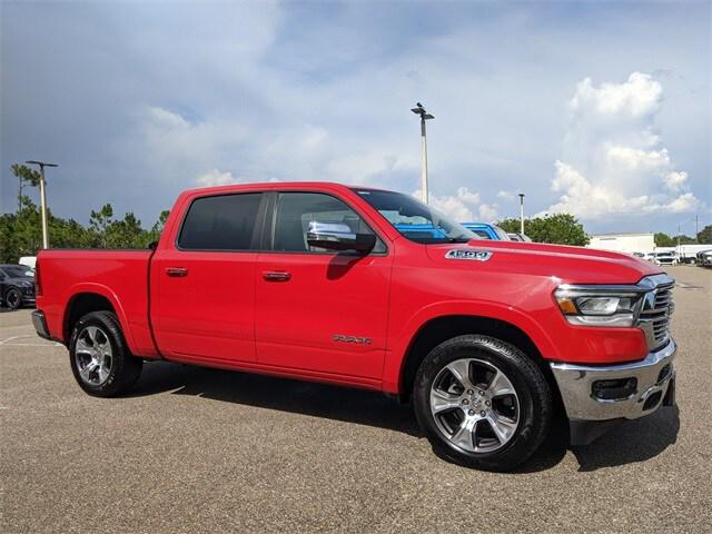 2019 RAM 1500 Laramie Crew Cab 4x4 57 Box