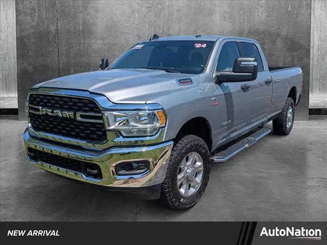 2024 RAM 3500 Big Horn Crew Cab 4x4 8 Box