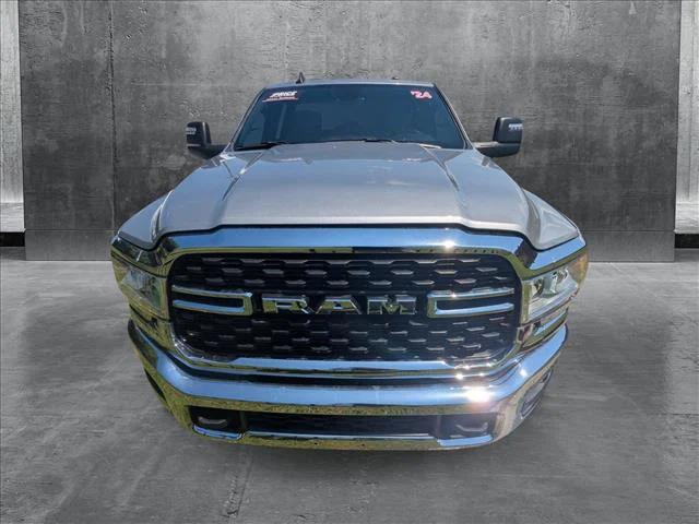 2024 RAM 3500 Big Horn Crew Cab 4x4 8 Box