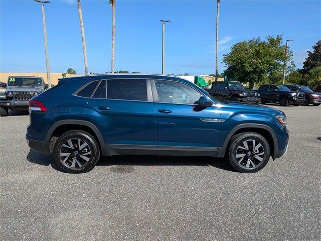 2022 Volkswagen Atlas Cross Sport 2.0T SE