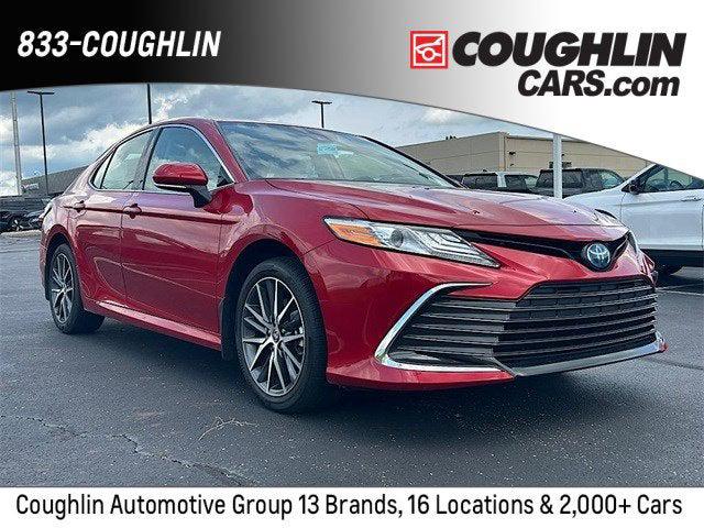 2024 Toyota Camry Hybrid XLE