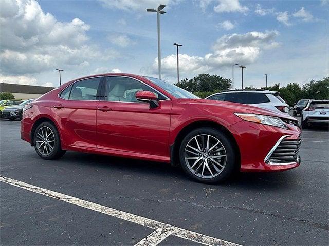 2024 Toyota Camry Hybrid XLE
