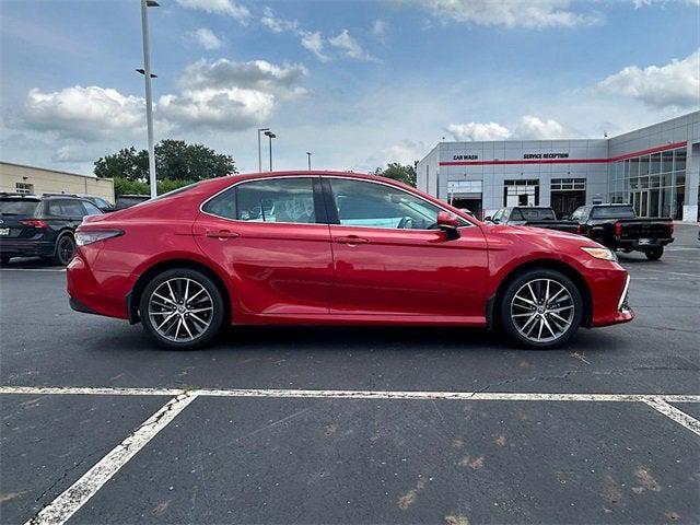 2024 Toyota Camry Hybrid XLE