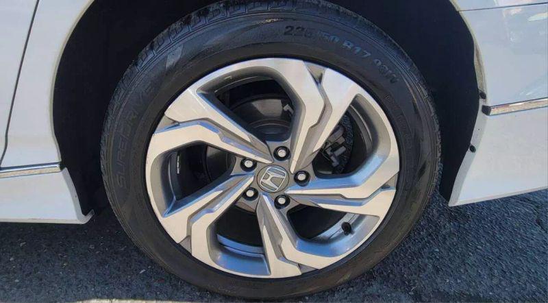 2020 Honda Accord EX-L 2.0T