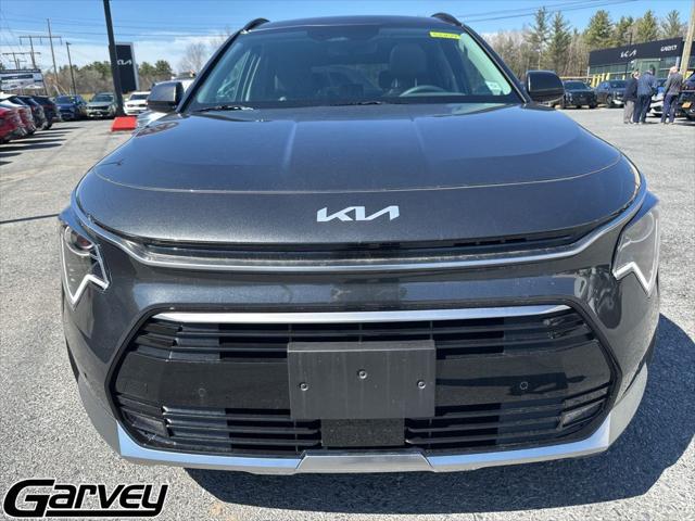 2025 Kia Niro SX