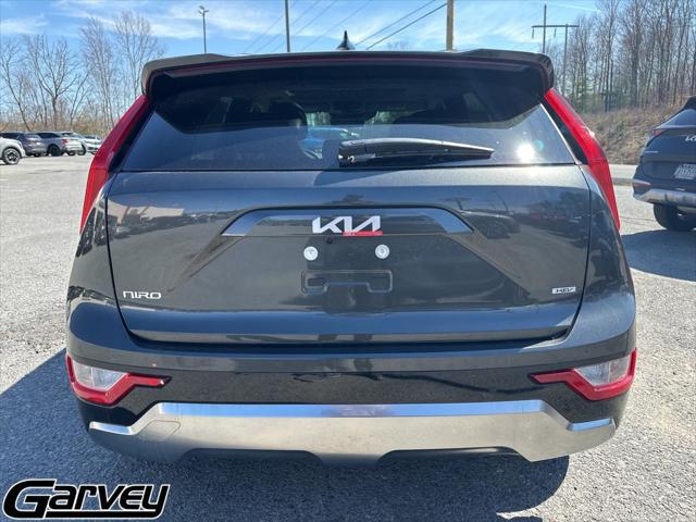 2025 Kia Niro SX