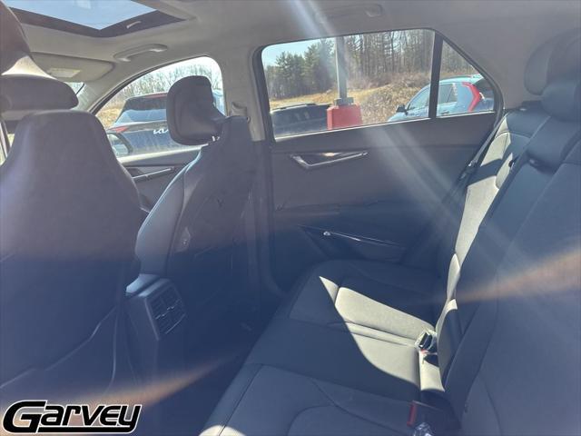 2025 Kia Niro SX