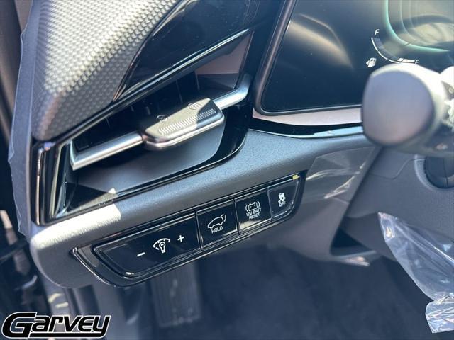 2025 Kia Niro SX