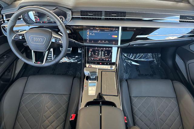2025 Audi S8 TFSI quattro Tiptronic