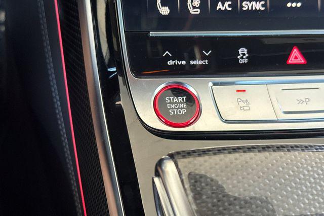 2025 Audi S8 TFSI quattro Tiptronic