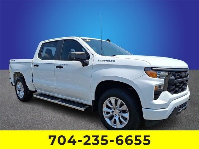 2024 Chevrolet Silverado 1500 4WD Crew Cab Short Bed Custom