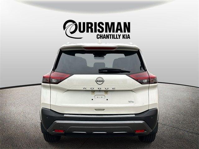 2023 Nissan Rogue SL FWD