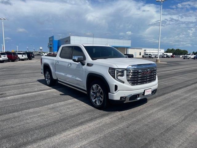 2024 GMC Sierra 1500 4WD Crew Cab Short Box Denali