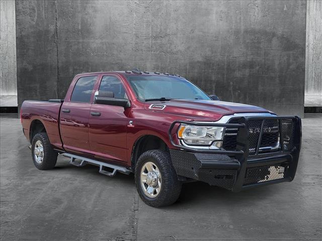 2020 RAM 2500 Tradesman Crew Cab 4X4 64 Box
