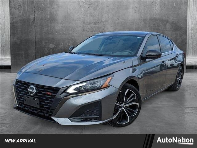 2023 Nissan Altima SR FWD