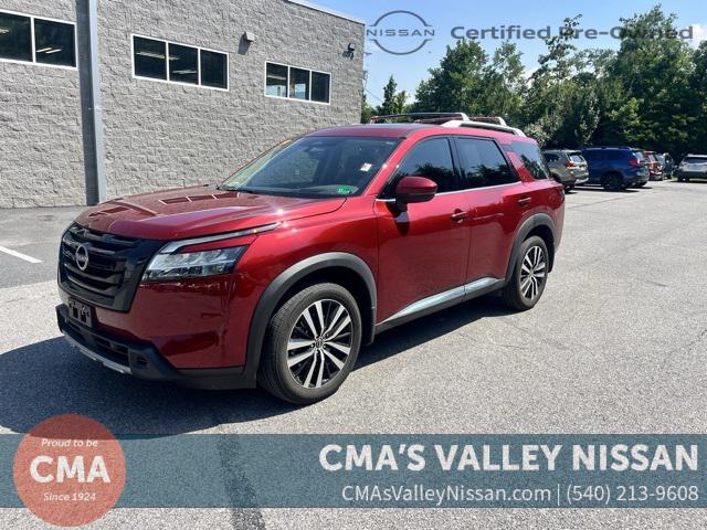 2023 Nissan Pathfinder Platinum FWD