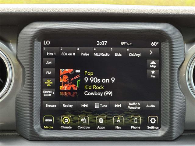 2022 Jeep Wrangler Unlimited Sahara 4x4