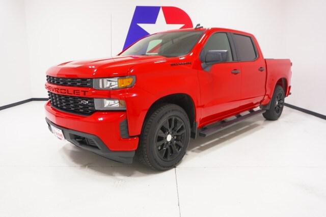 2020 Chevrolet Silverado 1500 2WD Crew Cab Short Bed Custom
