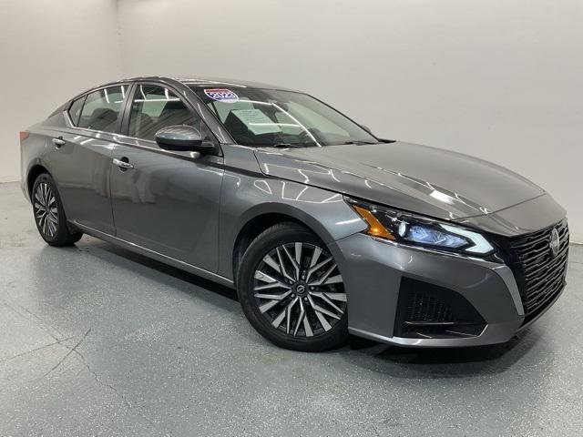 2023 Nissan Altima SV FWD