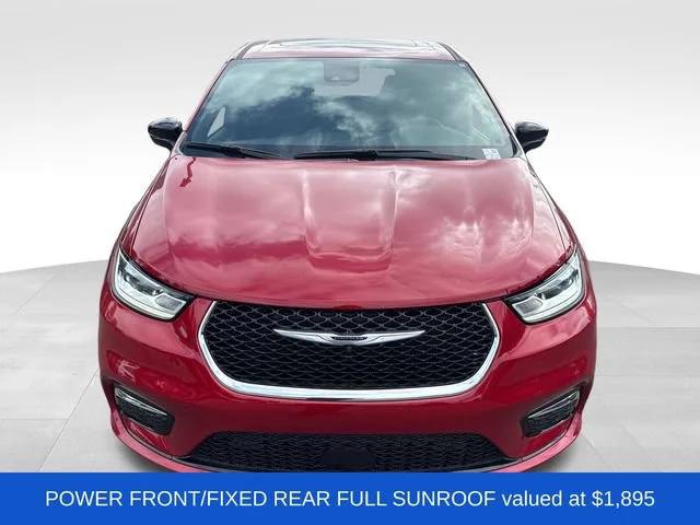 2025 Chrysler Pacifica PACIFICA SELECT AWD