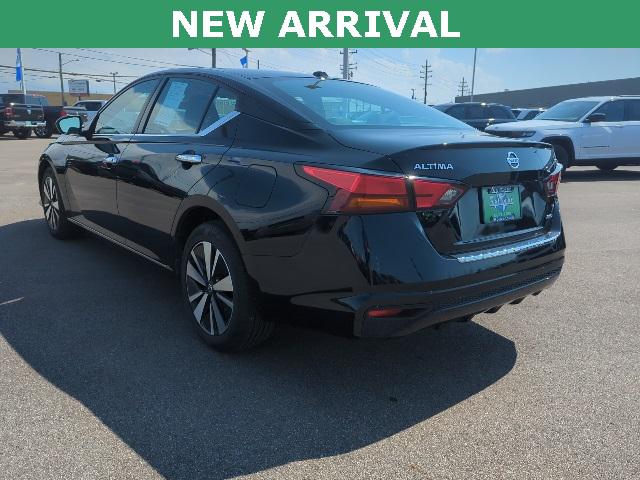2022 Nissan Altima SV Intelligent AWD