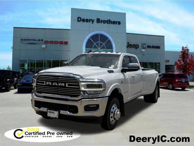 2020 RAM 3500 Laramie Crew Cab 4x4 8 Box
