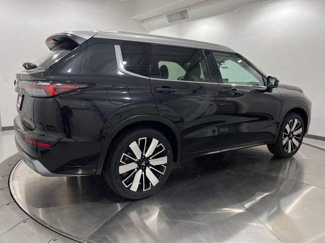 2025 Mitsubishi Outlander PLATINUM EDITION 2.5 S-AWC
