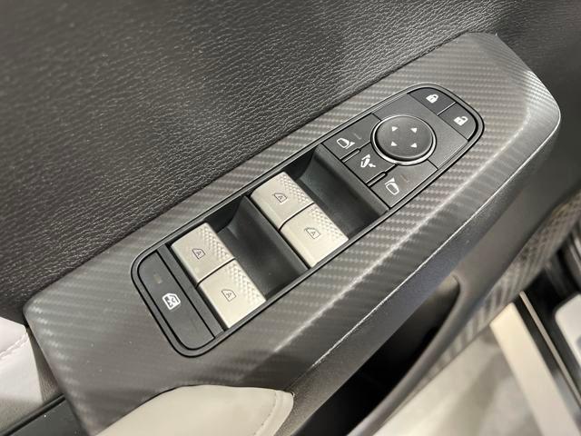 2025 Mitsubishi Outlander PLATINUM EDITION 2.5 S-AWC